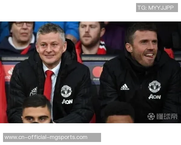 ESPN：曼联要点重视边翼卫引援，并且有7名中场方针