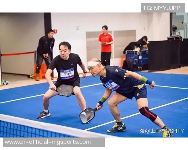 “全民全运，闪烁时间”，上海城市业余联赛为秋日添生机